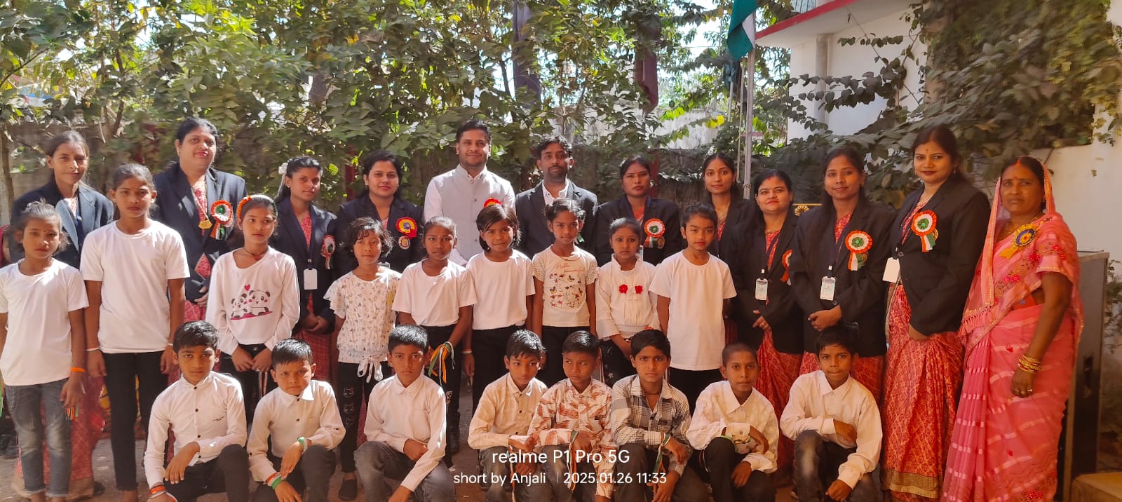 लक्ष्य स्मार्ट पब्लिक स्कूल में बड़ी धूमधाम से मनाया गया 26 जनवरी कार्यक्रम