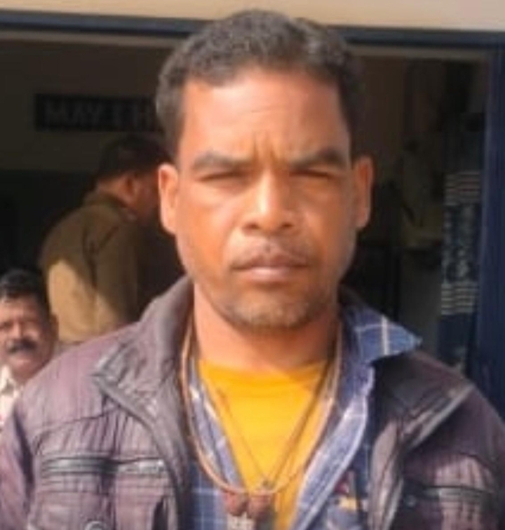 जबरन चंदा वसूली करने वाला आरोपी गिरफ्तार, एक फरार।